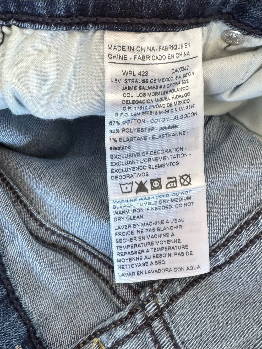 Levi Strauss Women Signature Mid Rise Slim Cuffed Jeans Size 27